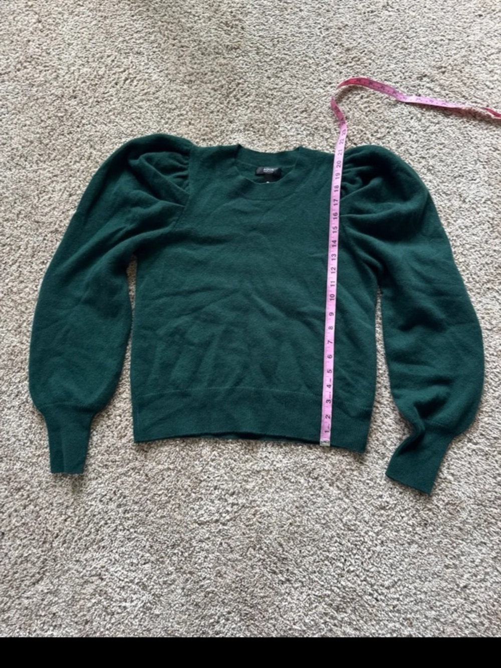 AQUA Cashmere Forest Green Puff Sleeve Sweater Size XS
100% Cashmere - Picture 12 of 12